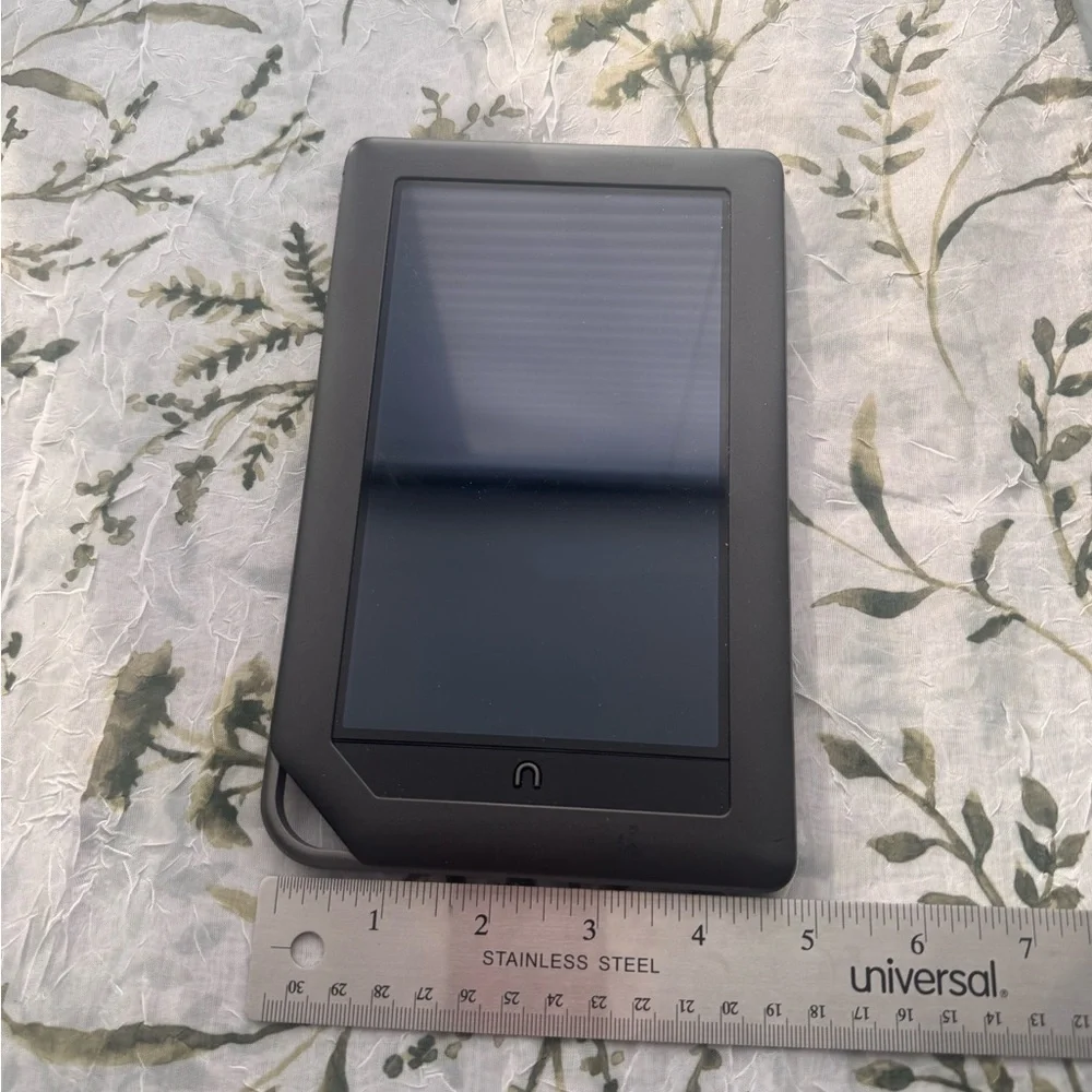 Barnes & Noble Nook Color eBook Reader
